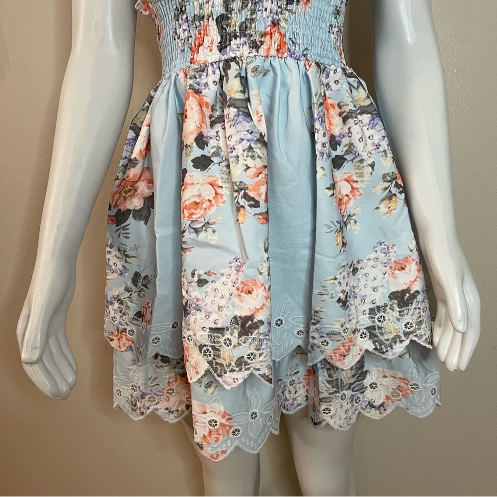 Light blue floral print halter neck deep V-neck ruffle scalloped hem mini dress - Picture 4 of 12